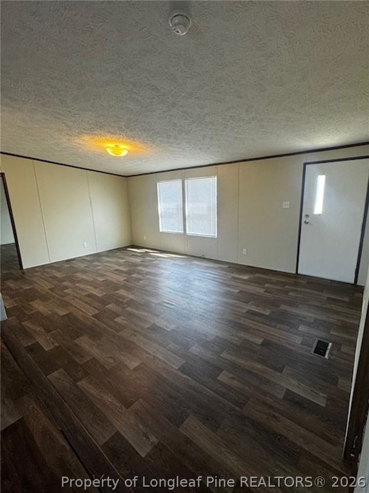 115 Burns Rd - Photo 4 of 11