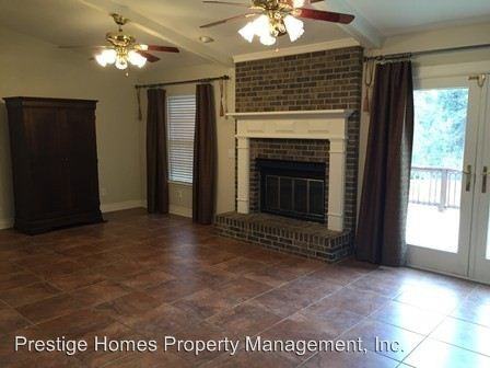 203 Cedar Dr - Photo 2 of 12