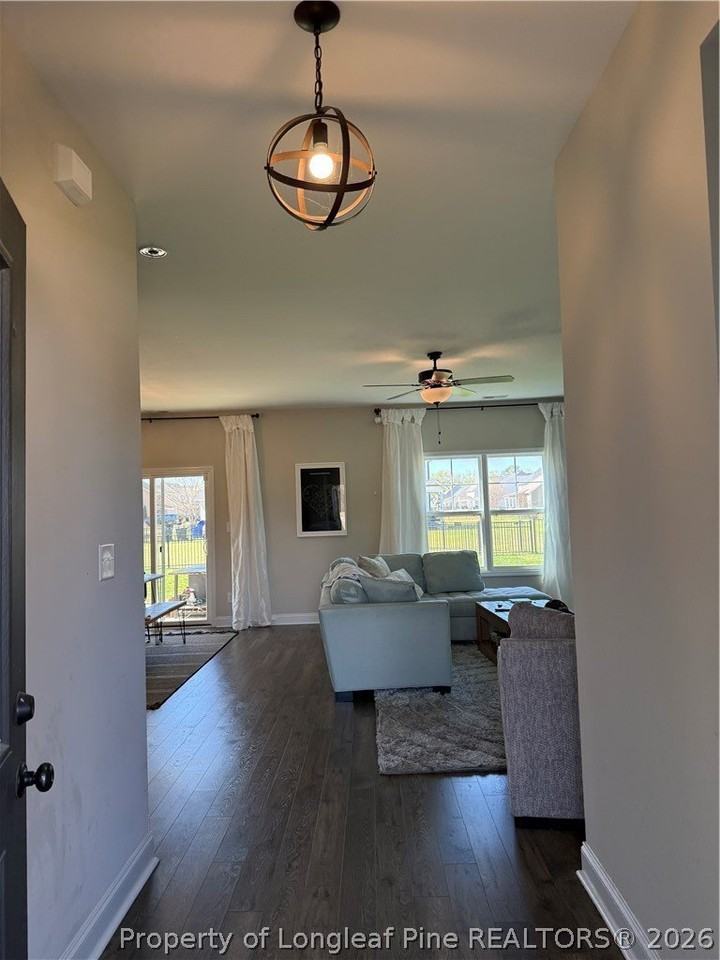 1745 Bluffside Dr - Photo 5 of 29