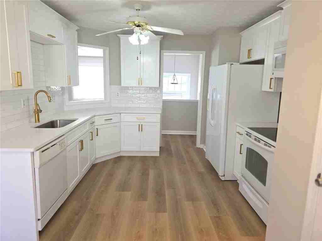 1521 Wynfield Dr - Photo 7 of 21