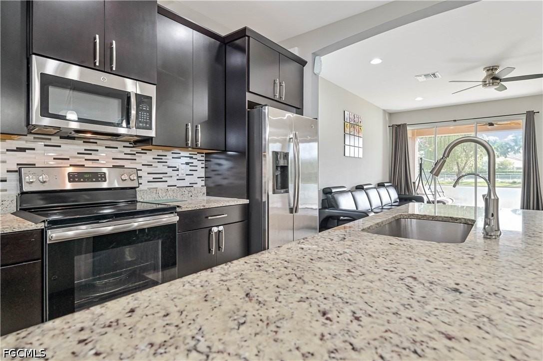 3587 Brittons Ct - Photo 6 of 35