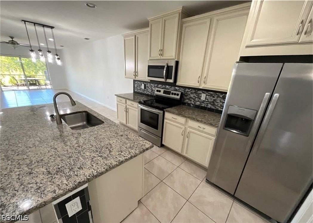 4369 Dutchess Park Rd - Photo 4 of 14