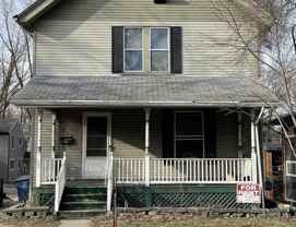 1008 W Huron St #1 - Photo 1 of 1