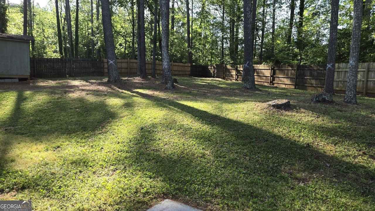 391 Hidden Valley Dr Se - Photo 2 of 16