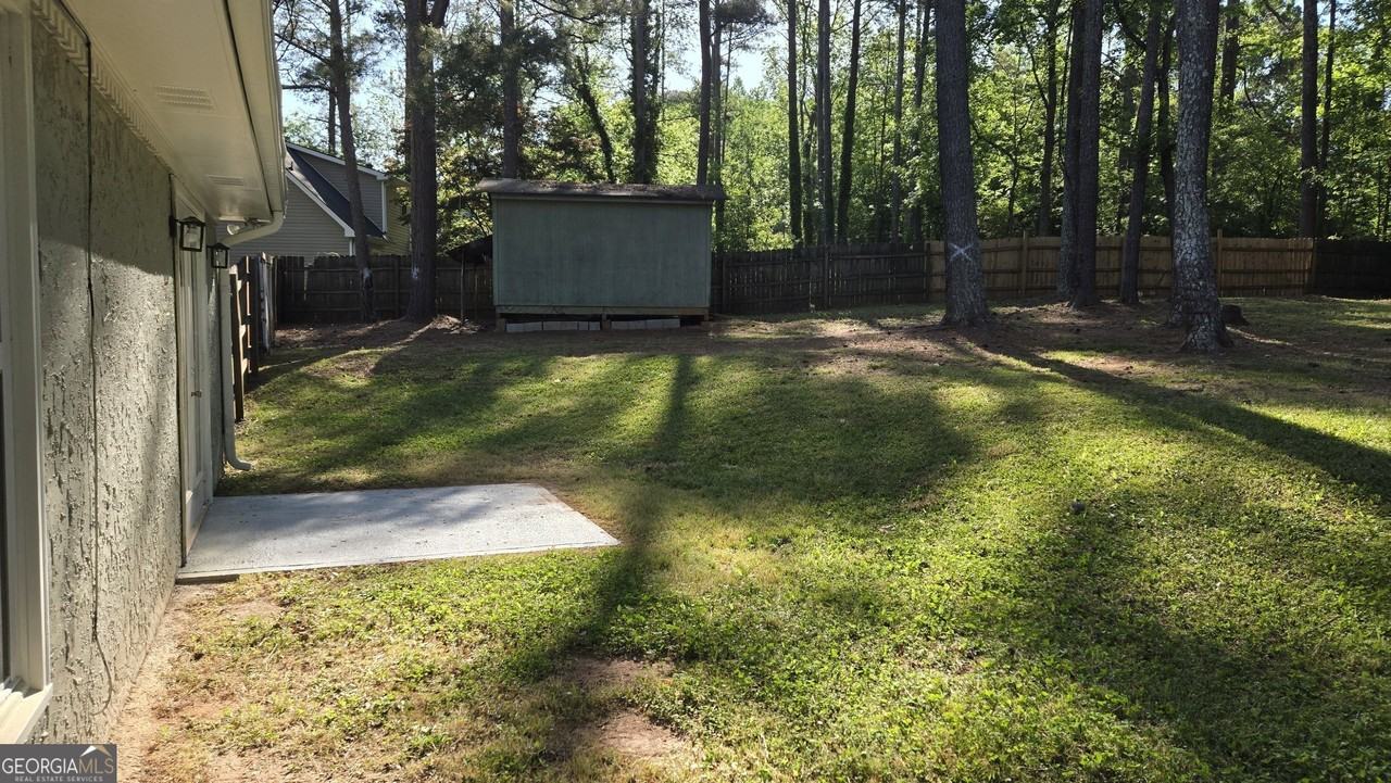 391 Hidden Valley Dr Se - Photo 3 of 16