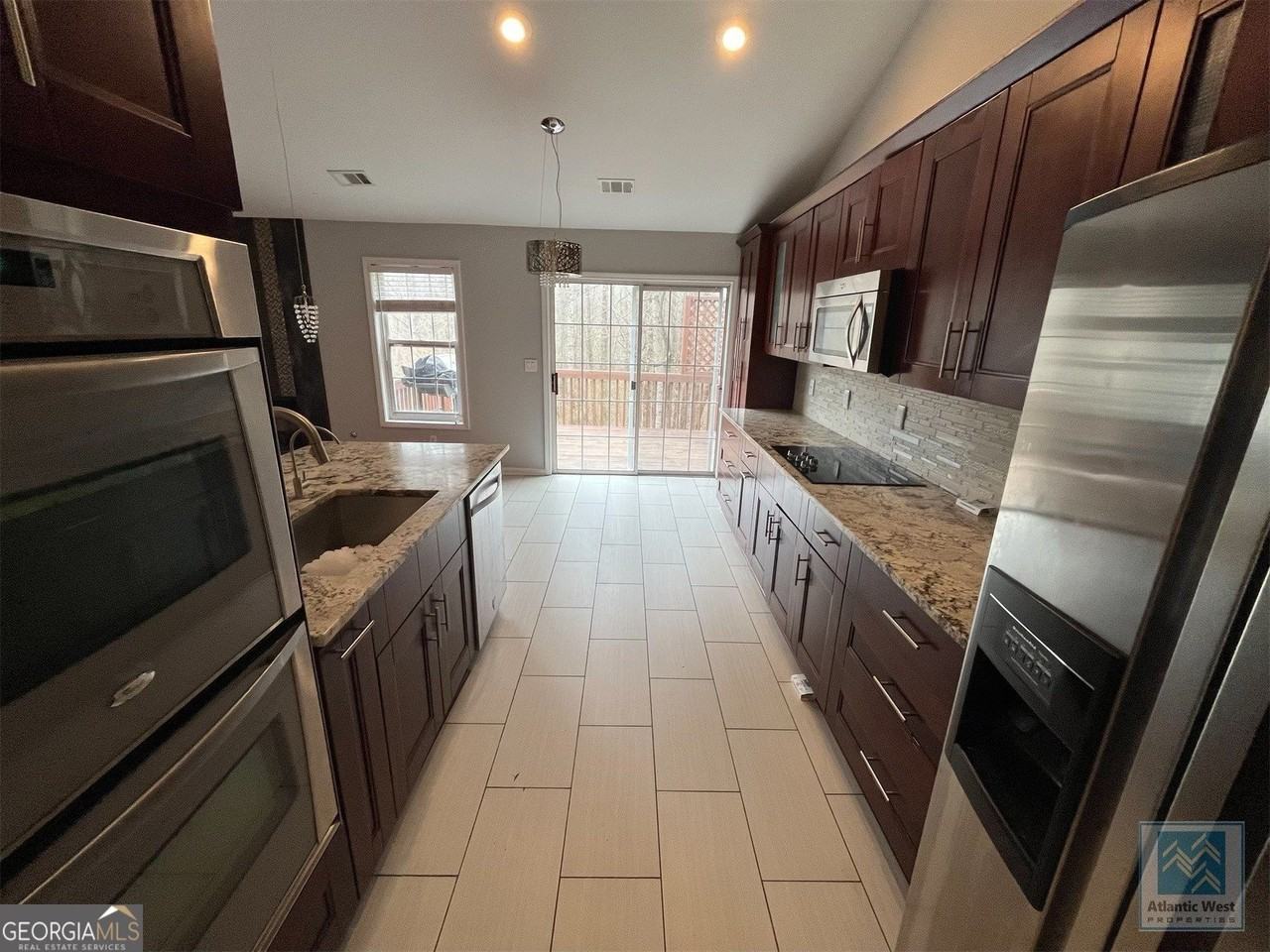 865 Riverside Walk Xing - Photo 5 of 19