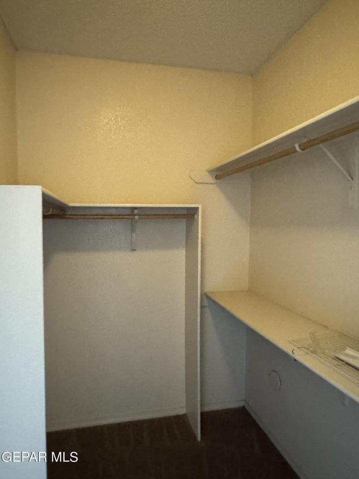 10899 Northview Dr - Photo 7 of 9