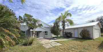 featured image of 19349 Landrum Park Rd