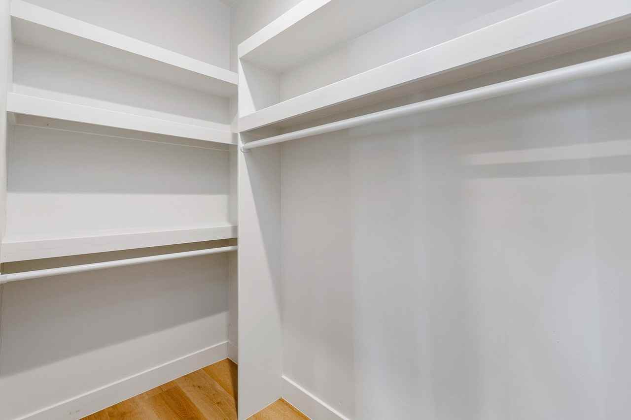 1784 South Rimpau Boulevard #1/2 - Photo 6 of 15