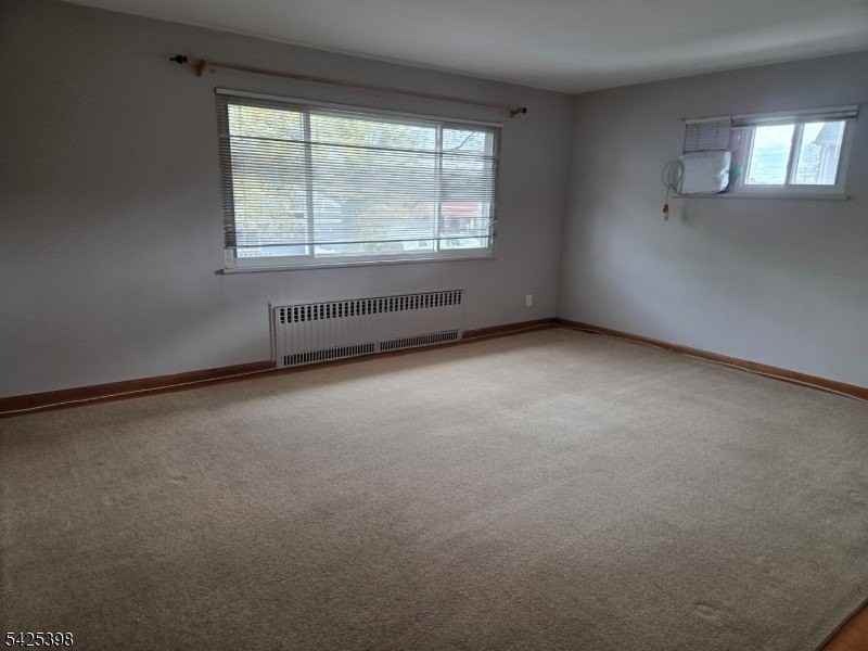 144 Raphael Rd - Photo 4 of 11