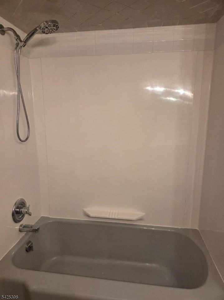 144 Raphael Rd - Photo 6 of 11