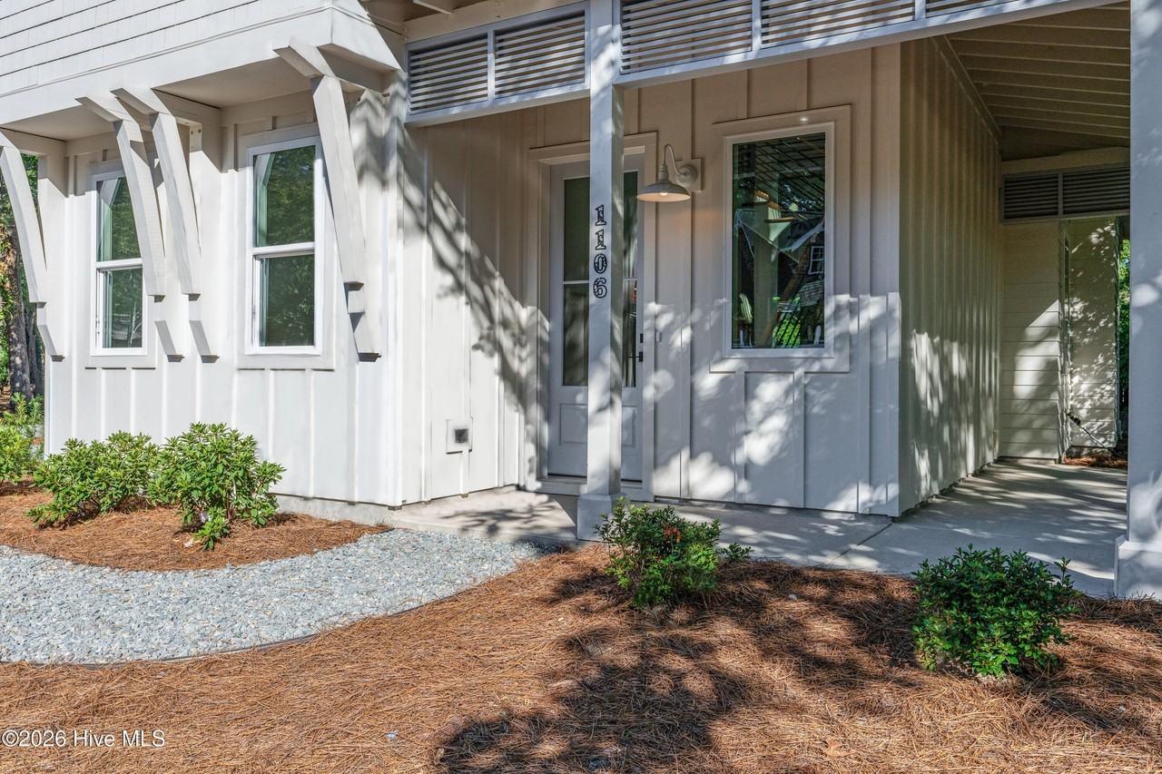 1106 Tree Canopy Way - Photo 3 of 35