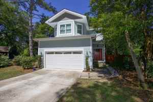 featured image of 430 N Leak St