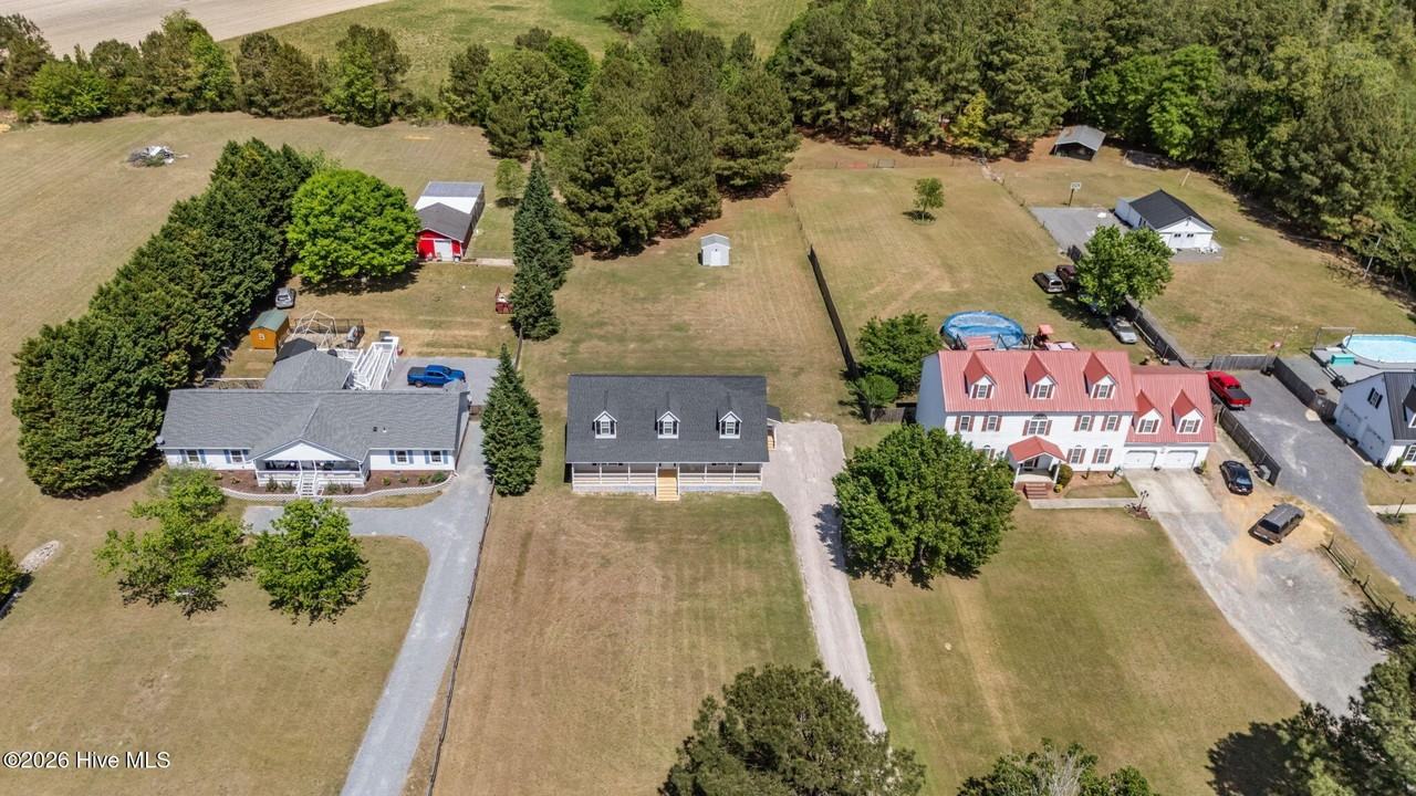 5312 Swanns Station Rd - Photo 5 of 50