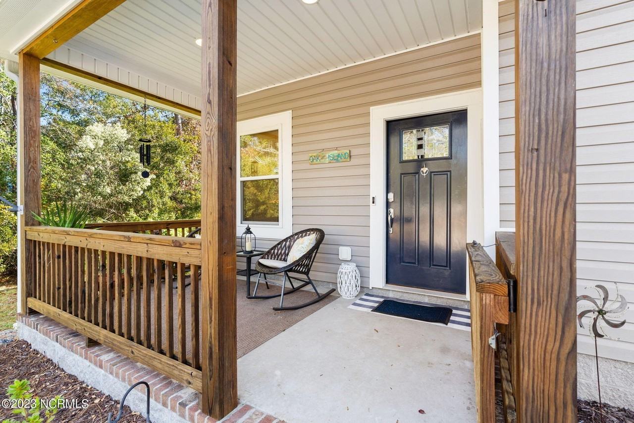 130 Nw 23rd St - Photo 2 of 31