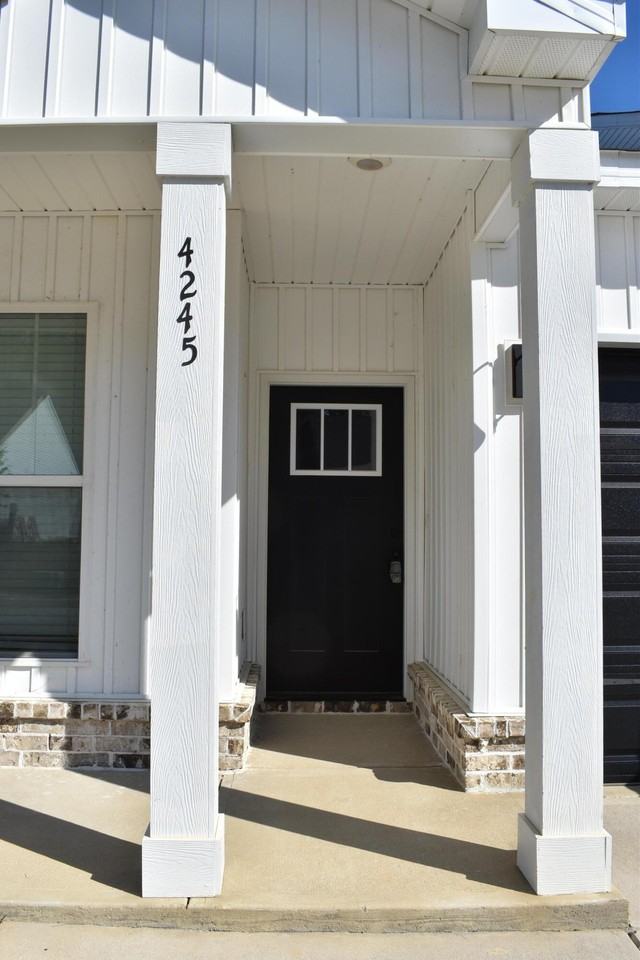 4245 Beautiful Pond Park - Photo 2 of 18