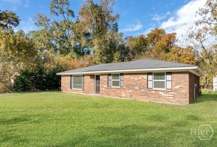 35 Sandpiper Rd - Photo 2 of 4