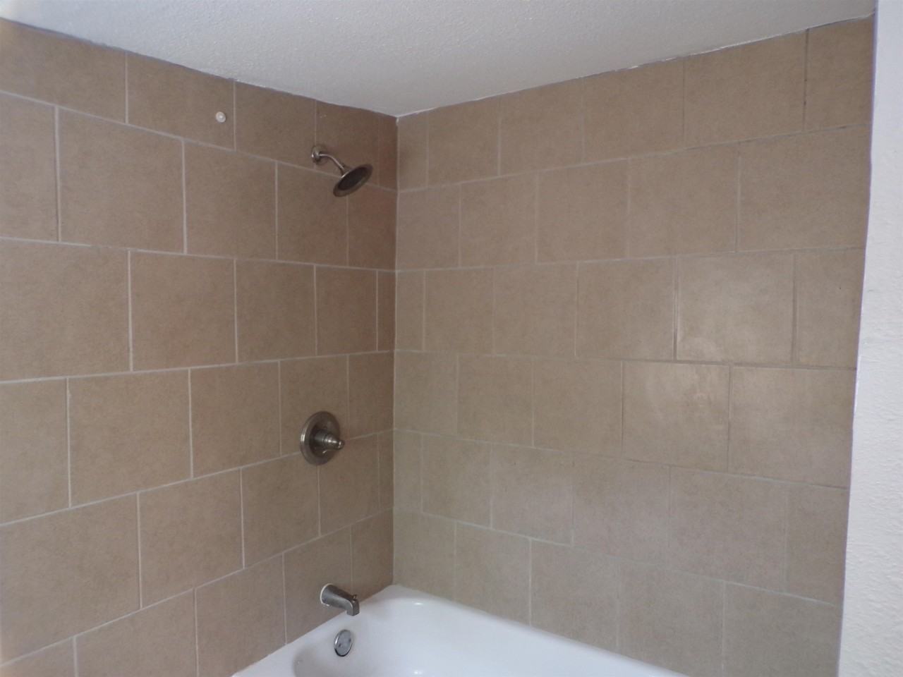 703 Northington St - Photo 5 of 5