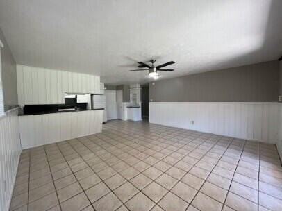 5413 32nd St - Photo 6 of 13