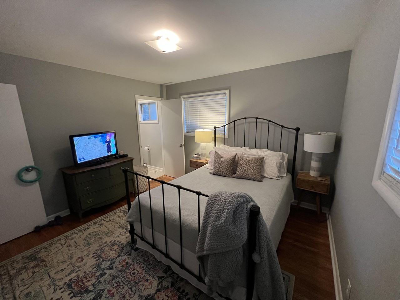 605 Seattle Dr - Photo 6 of 10