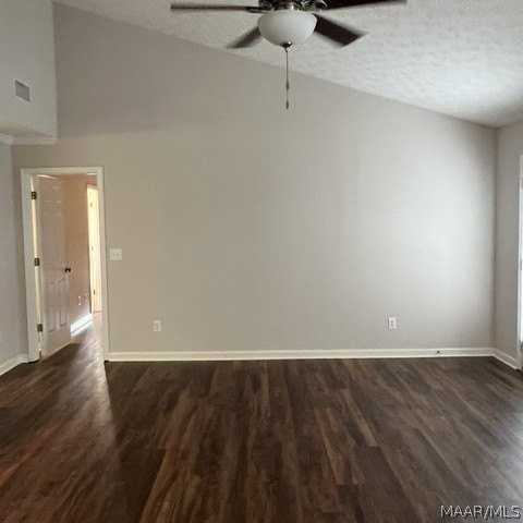 1124 Stafford Dr - Photo 4 of 28