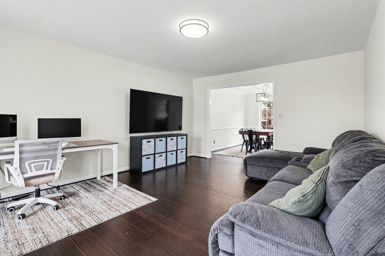 7415 Sterling Dr #1 - Photo 4 of 39