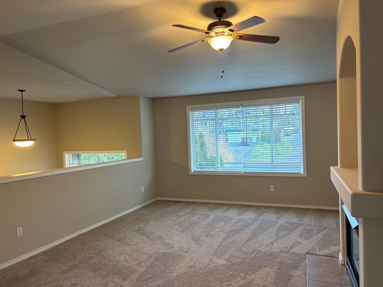 2811 162nd Street East - Photo 3 of 25