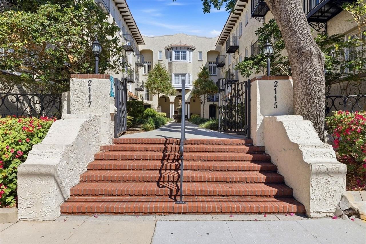 2117 W Dekle Ave #I1