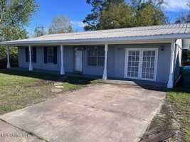 featured image of 12271 Dedeaux Rd