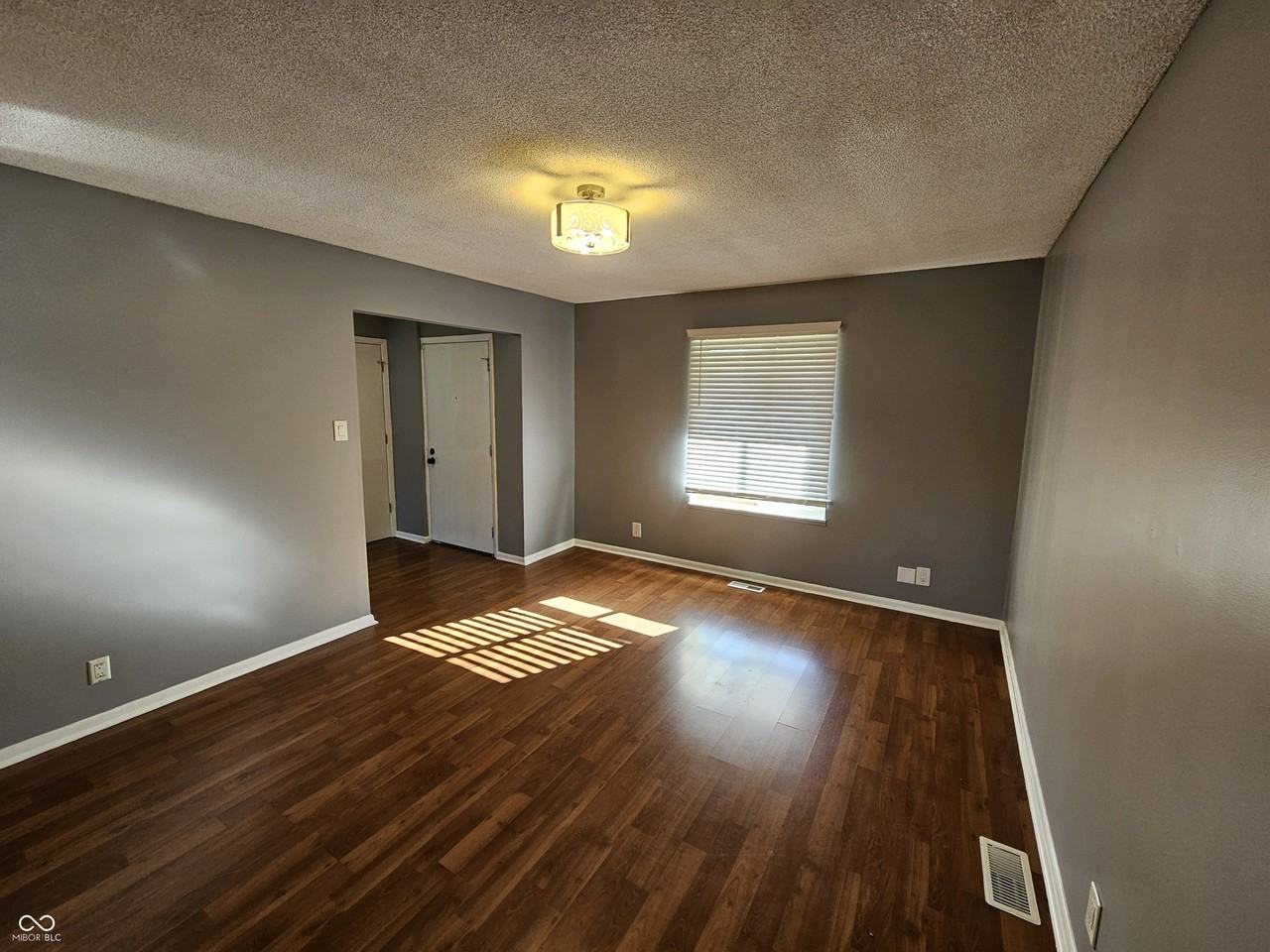 3121 Shadow Brook Dr - Photo 5 of 22