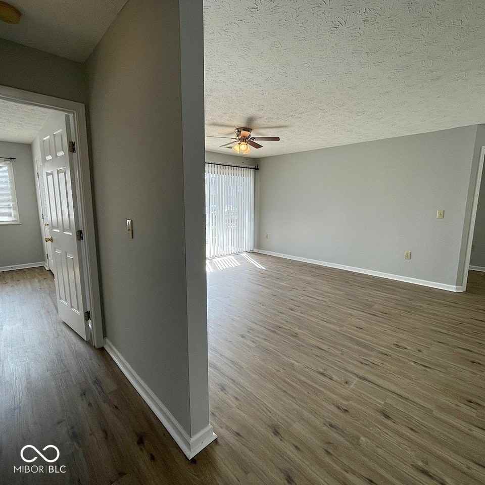 8314 Glenwillow Ln #101 - Photo 6 of 22