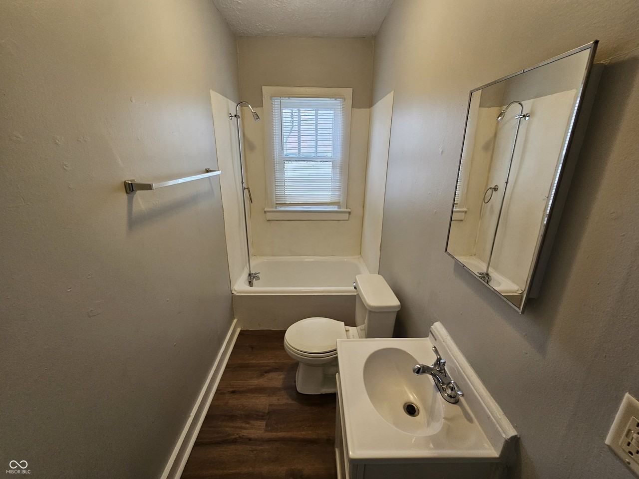 2020 Adams St - Photo 7 of 11