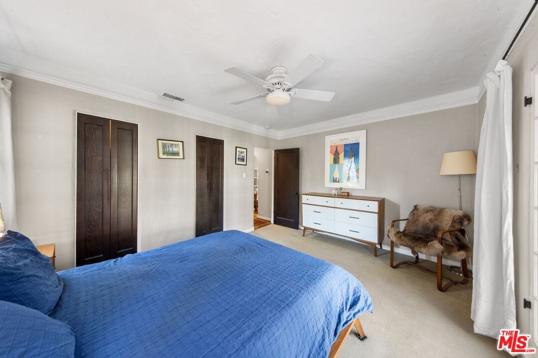 5918 Canyon Cv - Photo 3 of 8