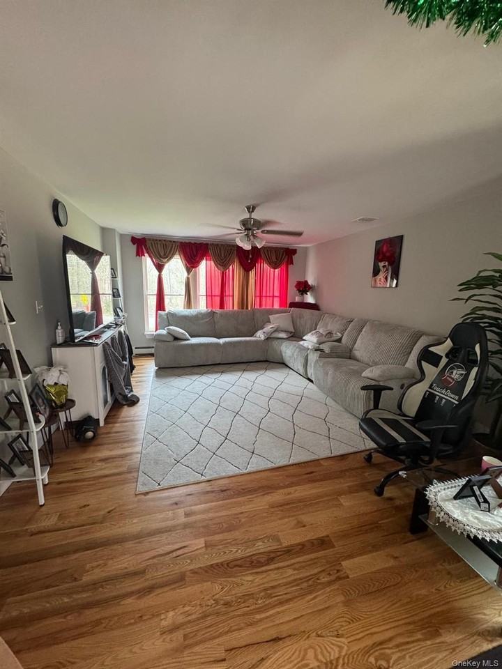 158 Norfleet Ln - Photo 2 of 10