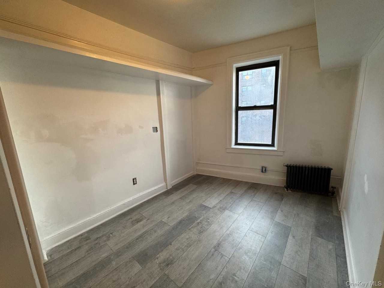 3307 Junction Blvd #3rdFL - Photo 4 of 14