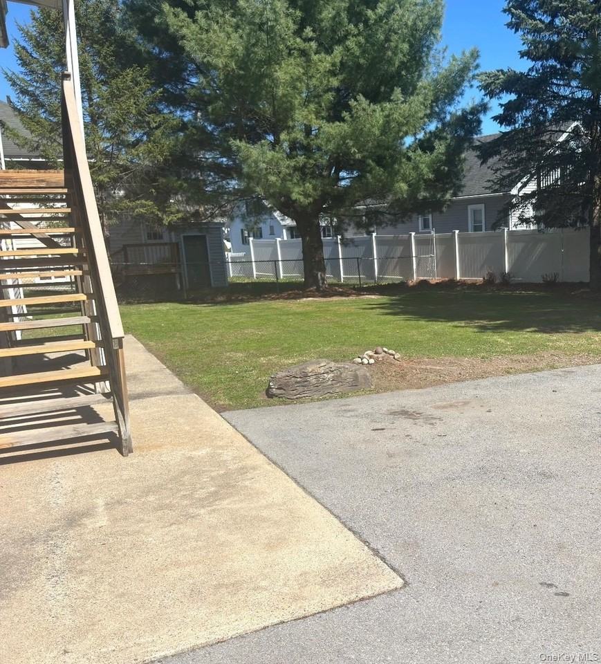 51 Canal St #3 - Photo 3 of 14