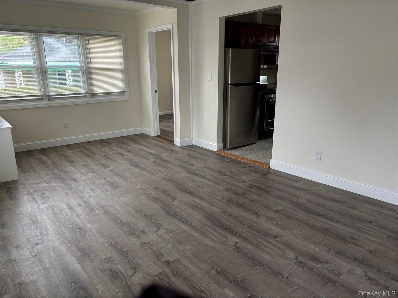 39 Buckingham Pl - Photo 2 of 11