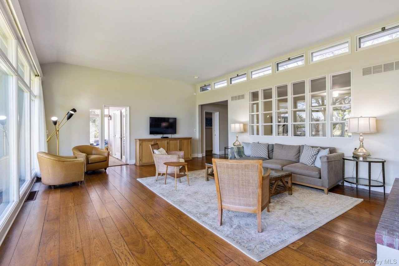 29 Alden Ln - Photo 5 of 19