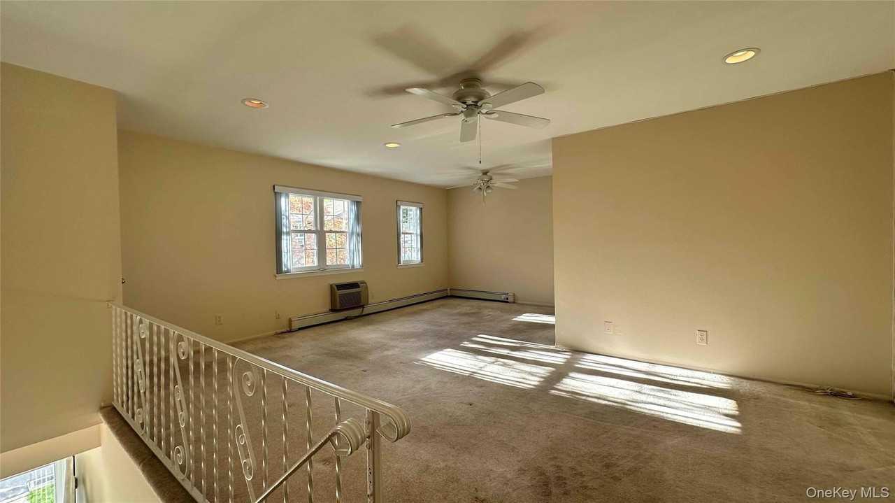 3 Anchorage Ln #8B - Photo 2 of 10