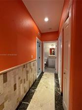 Sw 7th Ave - Photo 3 of 8