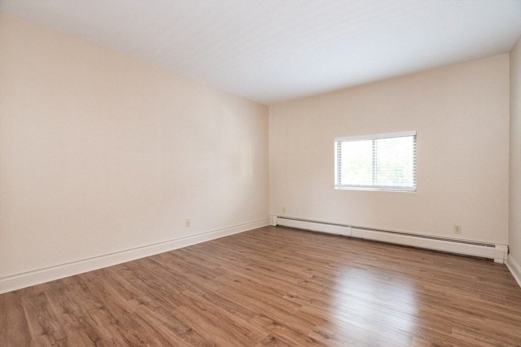 146 Willow St #32 - Photo 5 of 10