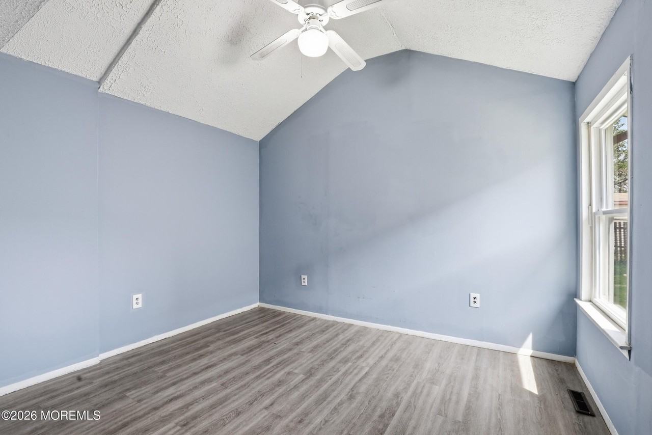 141 Mill St - Photo 3 of 9