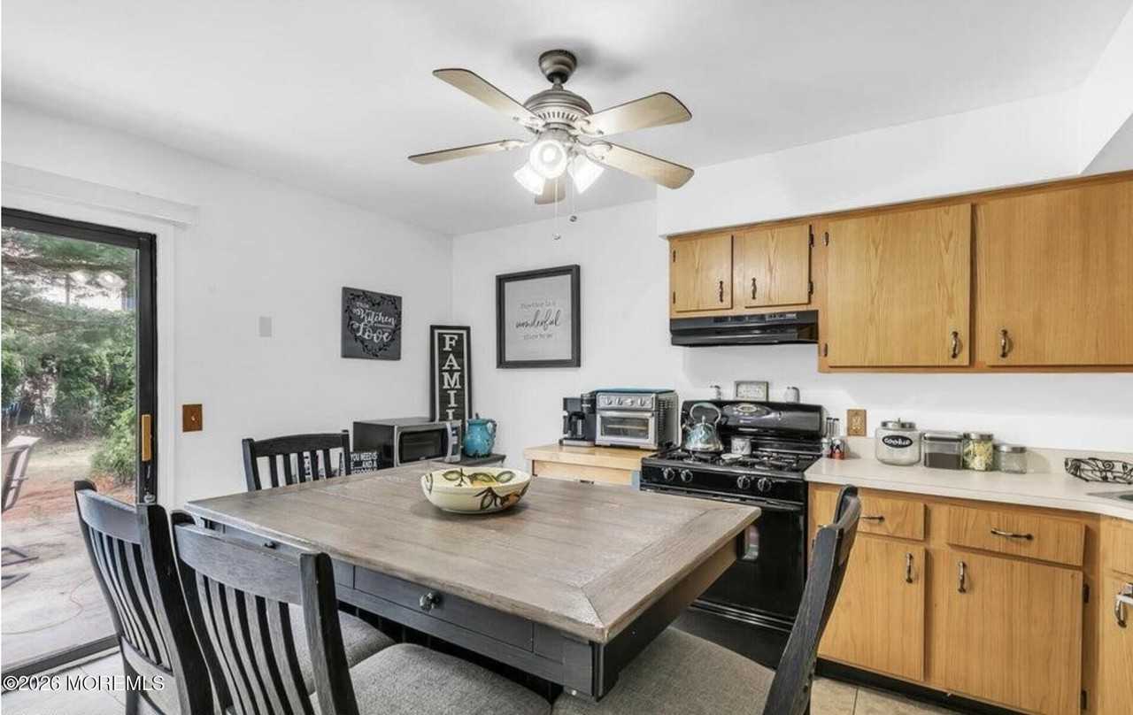 1128 Sawmill Rd #148 - Photo 4 of 6