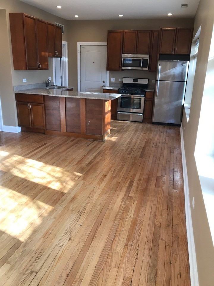 3234 W Grace St #2W - Photo 6 of 11