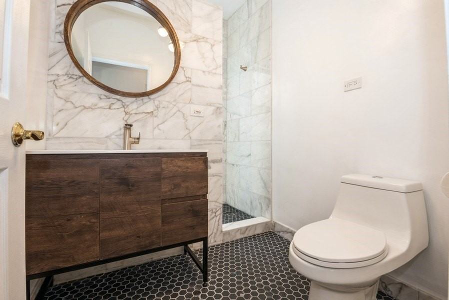 3116 N Damen Ave #2 - Photo 7 of 9