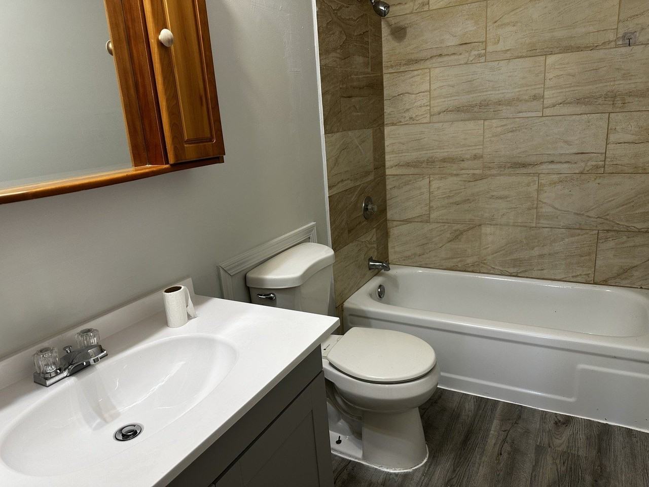 1590 Perry Ct #C - Photo 4 of 5