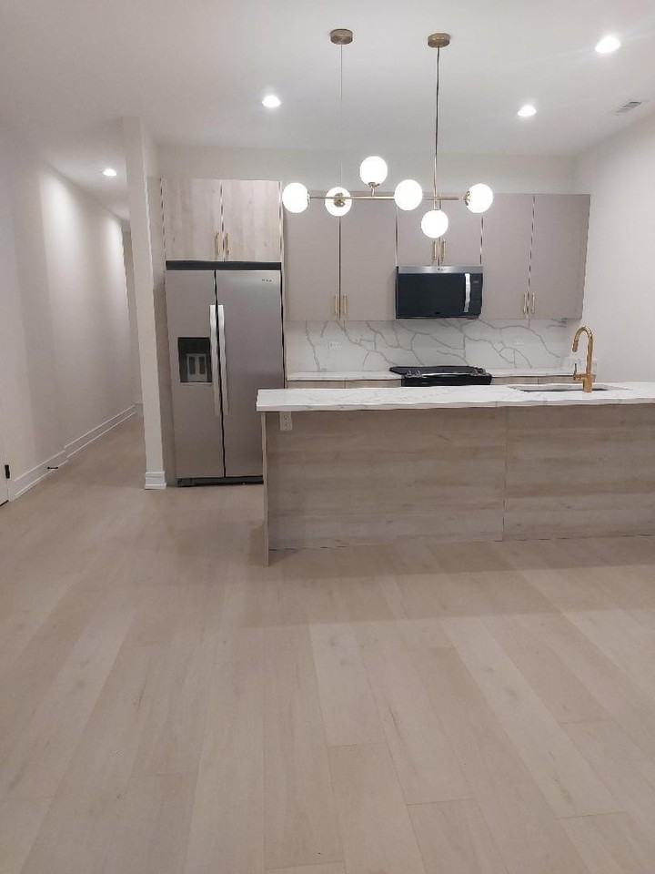 4625 S Michigan Ave #1 - Photo 2 of 21