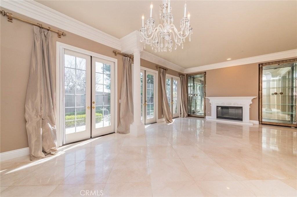 10802 Rogue River Bnd - Photo 4 of 32