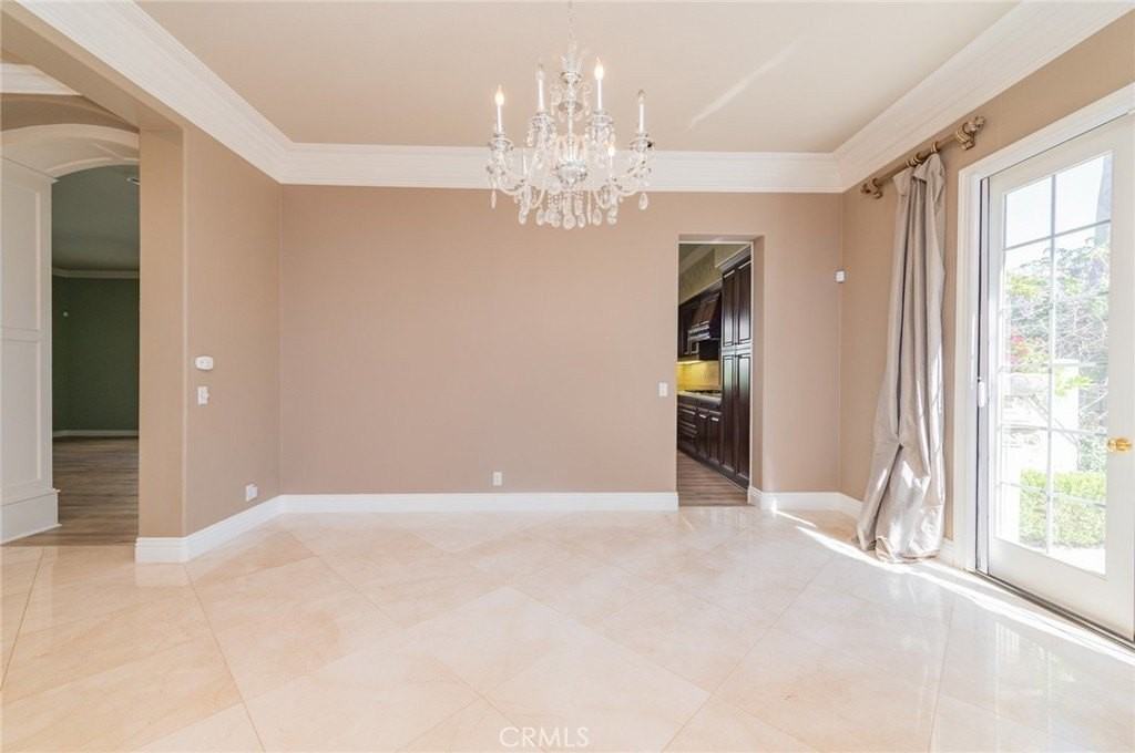 10802 Rogue River Bnd - Photo 6 of 32