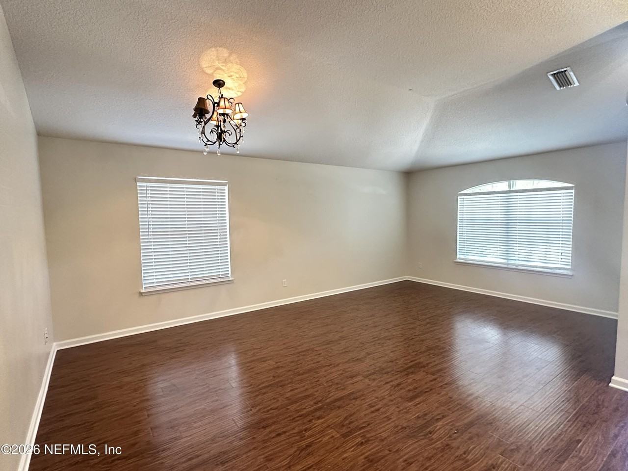 3732 Briar Ln - Photo 2 of 17